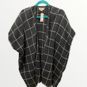 LOFT Wrap with Sleeves // One Size NWT // Perfect for Fall